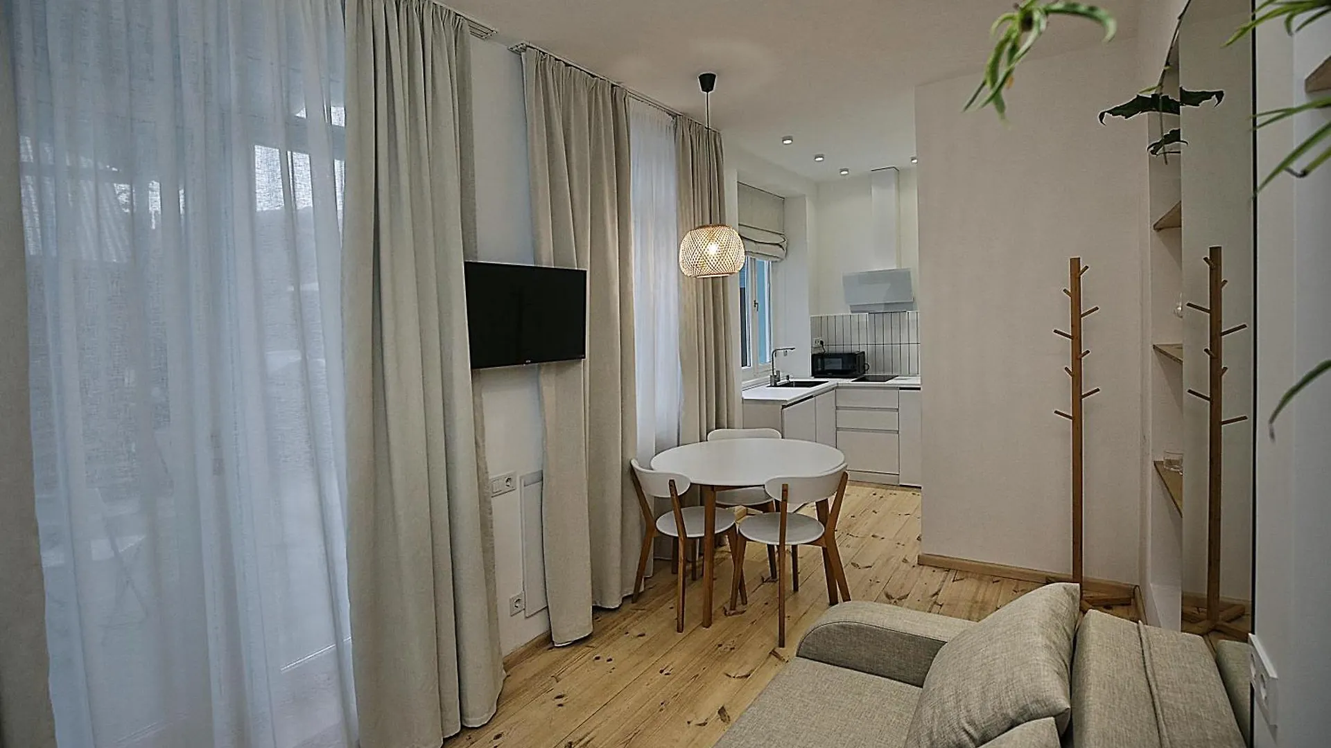Eva'S Pavaroti Tbilisi Apartamento